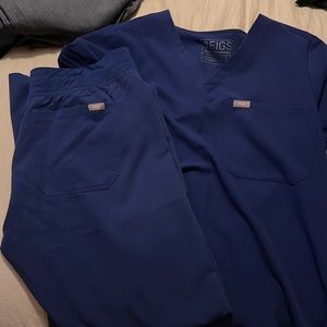 Figs scrubs set